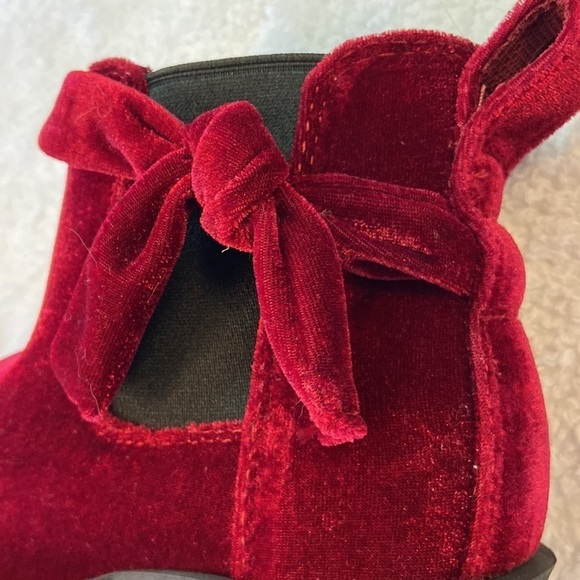 Justin Boot Womens Chellie Velvet Color: Red Style L9758 Rodeo, Horseback NWT - Picture 4 of 11